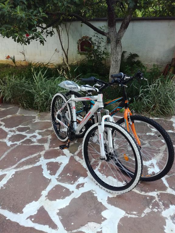 Hadjibulevata Guest House Kovachevtsi Luaran gambar
